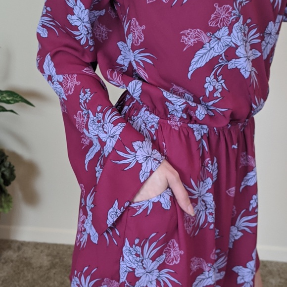 S Plum Floral Romper with bell sleeves - Picture 2 of 5